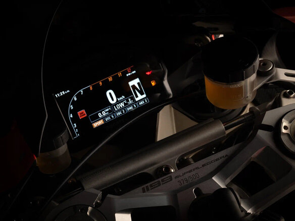 2014 Ducati 1199 Panigale, оранжевый, 7000000 рублей - вид 5