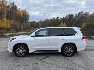 2018 Lexus LX 450d III Рестайлинг 2, белый, 7600000 рублей, вид 5