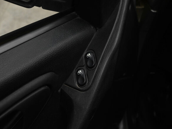 2011 Chevrolet Niva I Рестайлинг, серебристый - вид 13