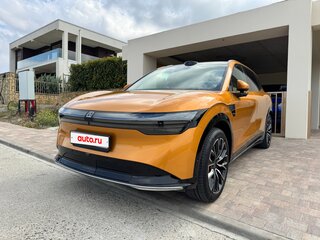 2024 Zeekr 7X 100 kWh I, золотистый, 5690000 рублей, вид 4