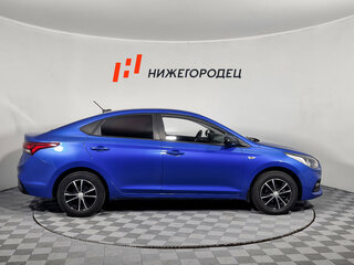 2019 Hyundai Solaris II, синий, 948000 рублей, вид 4