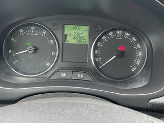 2012 Skoda Fabia II Рестайлинг, красный, 450000 рублей, вид 4