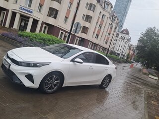 2021 Kia K3 II, белый, 1650000 рублей, вид 3