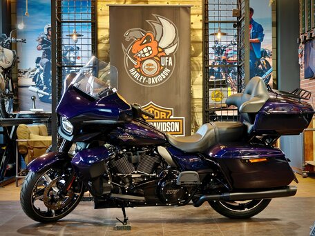 2026 Harley-Davidson Street Glide Ultra, фиолетовый, 4499900 рублей, вид 2