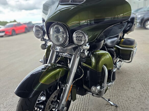 2017 Harley-Davidson CVO Limited, зелёный, 1850000 рублей - вид 12