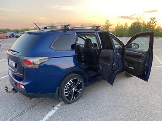 2013 Mitsubishi Outlander III, синий, 1685000 рублей, вид 4
