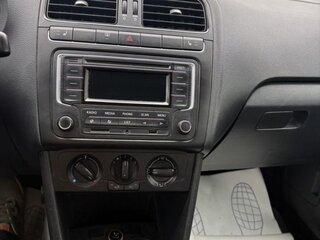 2010 Volkswagen Polo V, серебристый, 525000 рублей, вид 5
