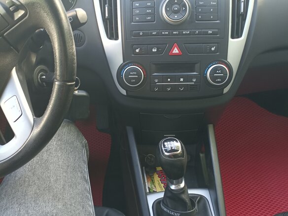 2010 Kia Ceed I, белый, 825000 рублей - вид 8