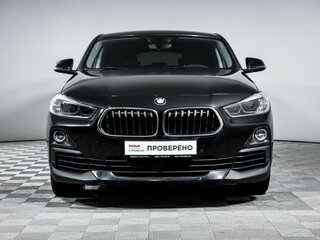 2019 BMW X2 sDrive18i I (F39), чёрный, 2299000 рублей, вид 2