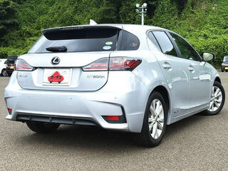 2015 Lexus CT 200h I Рестайлинг, серебристый, 1190000 рублей, вид 2