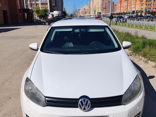 2011 Volkswagen Golf VI, белый, 580000 рублей, вид 2