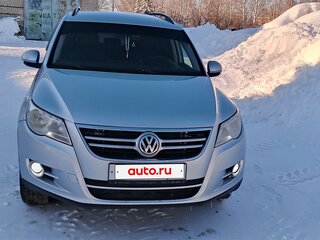 2011 Volkswagen Tiguan I, серебристый, 860000 рублей, вид 4