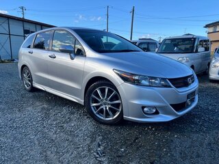 2014 Honda Stream II Рестайлинг, серебристый, 1027000 рублей, вид 3