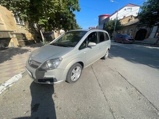 2006 Opel Zafira B, бежевый, 650000 рублей, вид 1