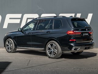 2022 BMW X7 40i I (G07), чёрный, 8699000 рублей, вид 2