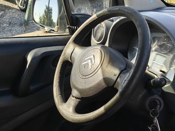 2012 Citroen Berlingo II Рестайлинг, белый, 224000 рублей - вид 9