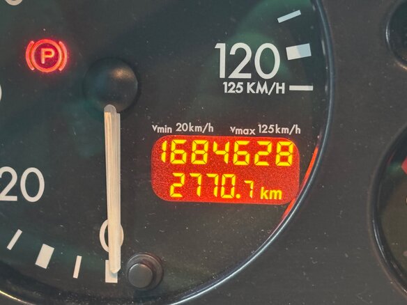 2003 DAF XF 95, пурпурный, 2400000 рублей - вид 15