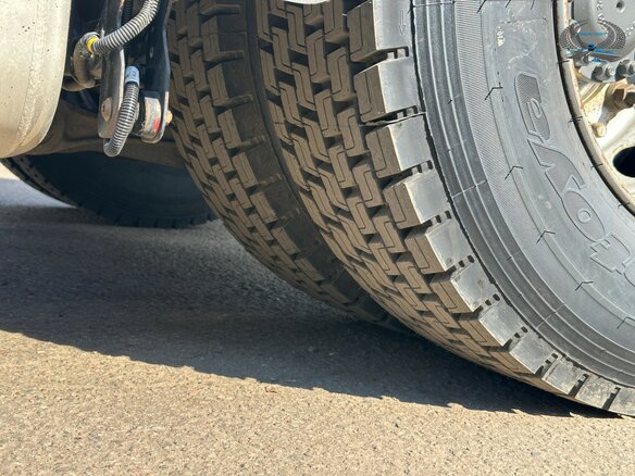 2021 Volvo FH 540, синий, 9300000 рублей - вид 35
