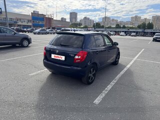 2011 Skoda Fabia II Рестайлинг, синий, 550000 рублей, вид 3