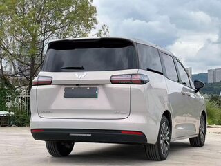 2026 Wuling Starlight 730, бежевый, 2100000 рублей, вид 4