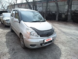 2003 Toyota FunCargo, серый, 370000 рублей, вид 4