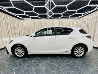 2012 Lexus CT 200h I, белый, 1529000 рублей, вид 3