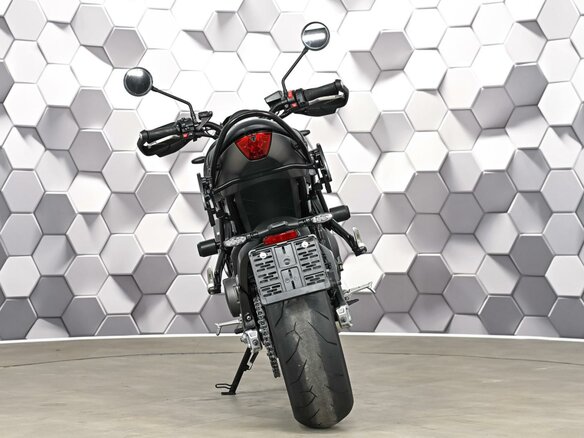 2022 Triumph Trident 660, чёрный, 727000 рублей - вид 5