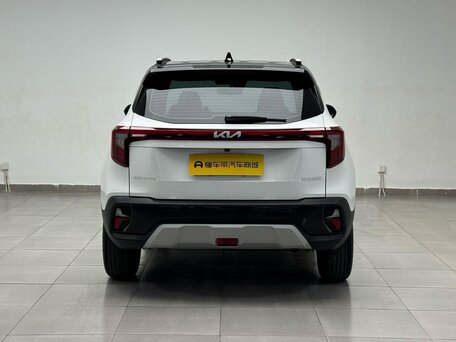 2026 Kia Seltos I Рестайлинг, белый, 2049000 рублей, вид 5
