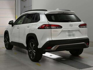2023 Toyota Corolla Cross I, белый, 2245000 рублей, вид 4