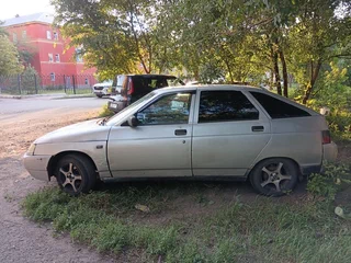 2008 Lada (ВАЗ) 2112, серебристый, 105000 рублей, вид 1