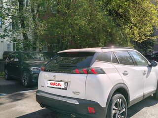 2020 Peugeot 2008 II, белый, 2070000 рублей, вид 4