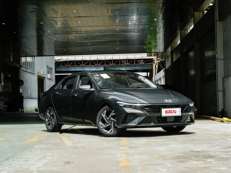 2026 Hyundai Elantra VII (CN7) Рестайлинг, серый, 2085000 рублей, вид 3