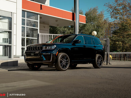 Jeep Grand Cherokee V (WL) Рестайлинг