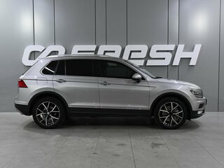 2017 Volkswagen Tiguan II, серебристый, 2999000 рублей, вид 5