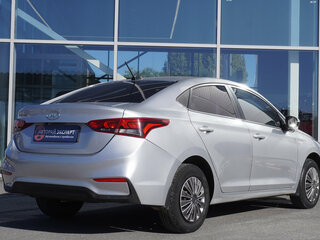 2017 Hyundai Solaris II, серебристый, 1099000 рублей, вид 5