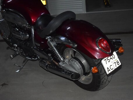 2006 Triumph Rocket III, красный, 800000 рублей, вид 5