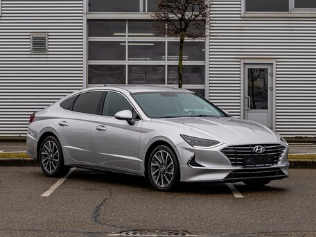 2021 Hyundai Sonata VIII (DN8), серый, 1945000 рублей, вид 3