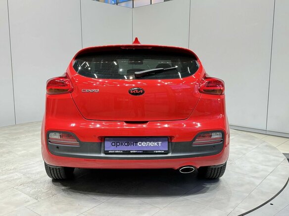 2017 Kia Ceed II Рестайлинг, красный - вид 5