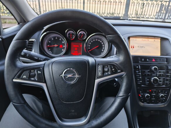 2012 Opel Astra J Рестайлинг, серый, 790000 рублей - вид 10
