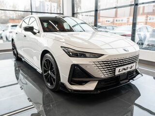 2025 Changan UNI-V I, белый, 3429900 рублей, вид 2