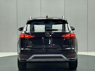 2022 Volkswagen Tayron I, чёрный, 2180000 рублей, вид 2