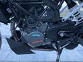 2023 KTM 125 Duke, белый, 650000 рублей - вид 3