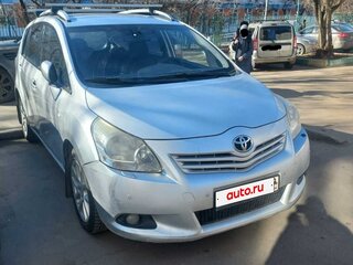 2010 Toyota Verso I, серебристый, 940000 рублей, вид 5