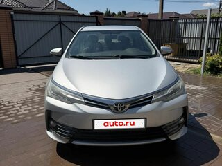 2018 Toyota Corolla XI (E160, E170, E180) Рестайлинг 1, серебристый, 1600000 рублей, вид 1