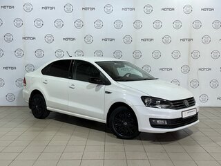 2017 Volkswagen Polo V Рестайлинг, белый, 1050000 рублей, вид 1