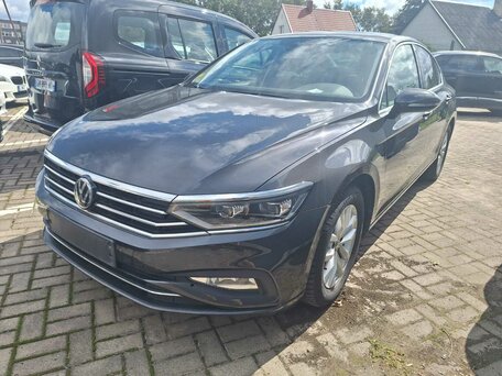 2020 Volkswagen Passat B8 Рестайлинг, чёрный, 2179000 рублей, вид 3