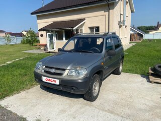2009 Chevrolet Niva I Рестайлинг, серый, 350000 рублей, вид 1
