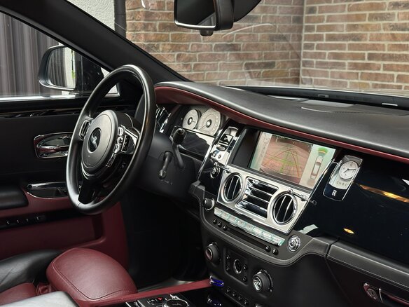 2016 Rolls-Royce Ghost I Рестайлинг (Series II), чёрный, 13200000 рублей - вид 10