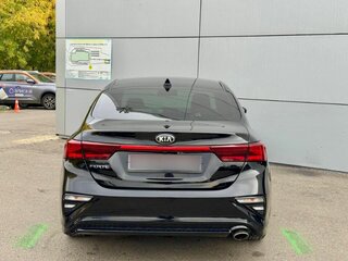 2019 Kia Forte III, чёрный, 1619000 рублей, вид 5