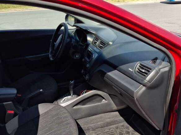2012 Kia Rio 4-speed III, красный, 640000 рублей - вид 14